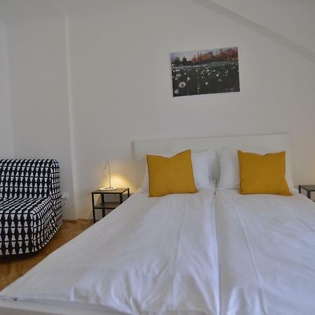 Apartman Lena Джяково Екстер'єр фото