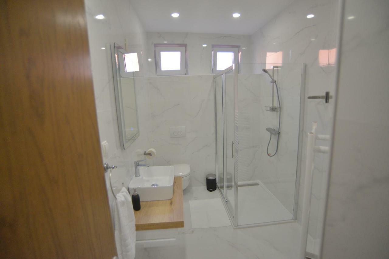 Apartman Lena Джяково Екстер'єр фото