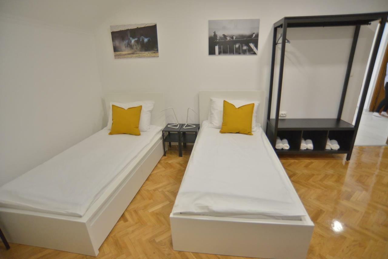 Apartman Lena Джяково Екстер'єр фото